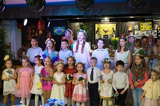Многодетные семьи района Перово отпраздновали День матери в традициях разных стран мира