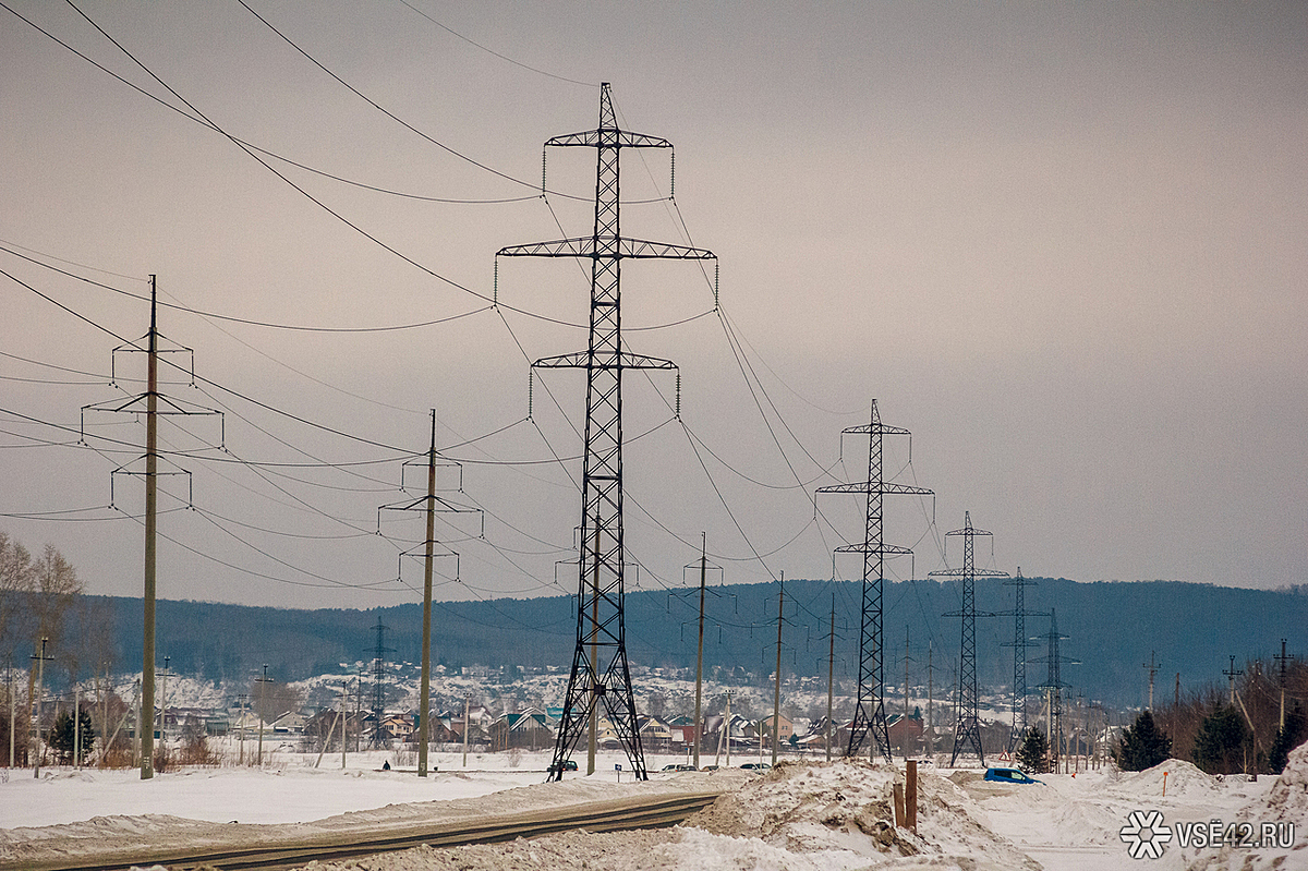 Столб линии электропередач убил рабочего в Иванове - Рамблер/женский