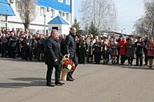 В Оренбурге прошел митинг в честь дня рождения Виктора Черномырдина