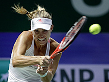 Цибулкова обыграла Кербер в финале итогового турнира WTA