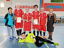 Ялуторовские футболисты взяли бронзу в чемпионате по футзалу