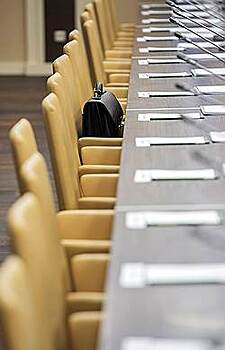 Депутаты защитили мандаты