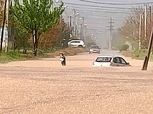 Проливные дожди затопили Волгоград: видео