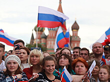 Доходы россиян в январе снизились почти на 50%