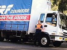 Россиянин стал таксистом за границей и заработал миллионы