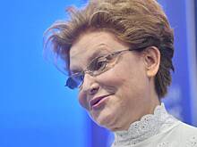 Врач Малышева заявила, что нельзя увидеть действие вакцины на «Омикрон»