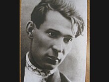"Мой привет вам. Иван Макаров".
