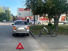 В Тольятти 16-летняя велосипедистка попала под колеса  автомобиля