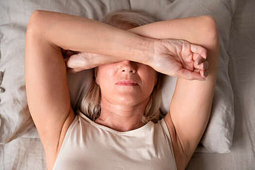 Названы расстройства сна, связанные с повышенным риском деменции