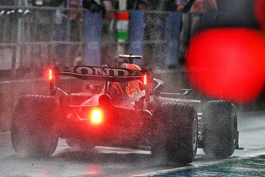 Формула-1 обратилась к болельщикам, требующим вернуть деньги за сорванный Гран-при Бельгии