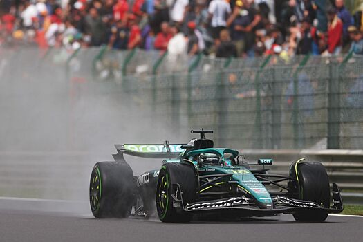 Выяснилось, когда Aston Martin может начать тесты в Барселоне