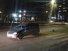          Кировчанин переходил дорогу на «красный» и попал под колеса «Лады»       