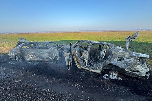 На Кубани 4 человека погибли в загоревшихся после ДТП автомобилях