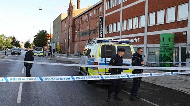 Неизвестный стрелок напал на отдыхающих в шведском клубе