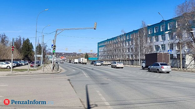 На пересечении ул. Гагарина и Ударной отключат светофор