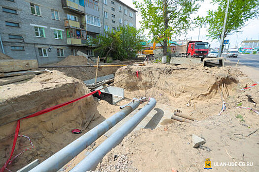 Ремонт тепломагистрали осложнил транспортное движение в Улан-Удэ