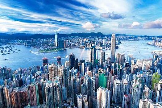 Материковый Китай снимет антиковидные ограничения для прибывающих из Гонконга