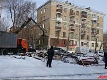 С улиц Новосибирска убирают незаконные автомойки и киоски