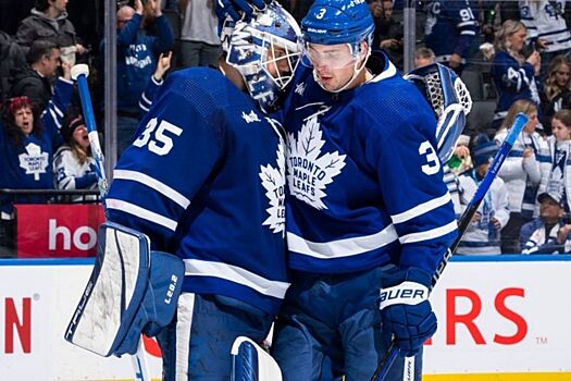 «Мы не помогли ему обрести уверенность». Капитан «Торонто» Таварес — об Илье Самсонове