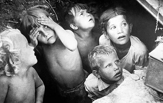 «Почти арийцы»: каких советских детей немцкие SS вывозили в Германию