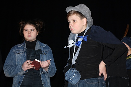 На сцене Алданского театра юного зрителя происходили настоящие чудеса и серьезные испытания