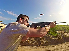 Почему массовые убийцы предпочитают скопированное с боевого оружие