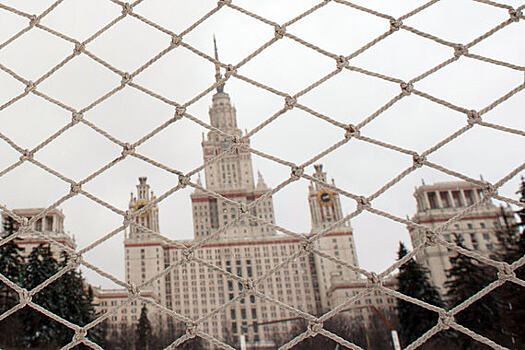 Топ-менеджер RT America лишился степени за заимствования в диссертации о цензуре