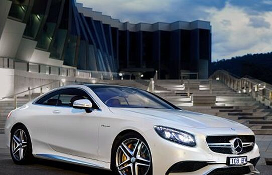 Отзыв 11 166 автомобилей из Китая объявил Mercedes-Benz