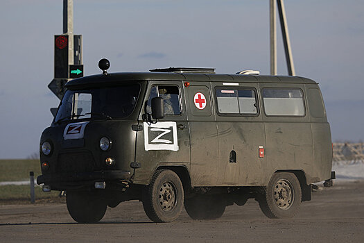 Медики Росгвардии спасли девочку-подростка, попавшую под обстрел