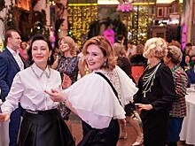 Елена Ищеева отметила юбилей в кругу друзей