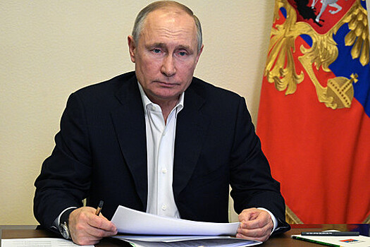Путин назвал события вокруг Белоруссии "очередным витком" и "всплеском эмоций"