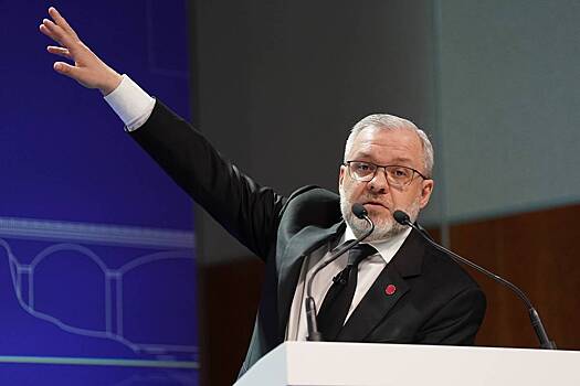 Уволенного министра юстиции Украины привели на допрос