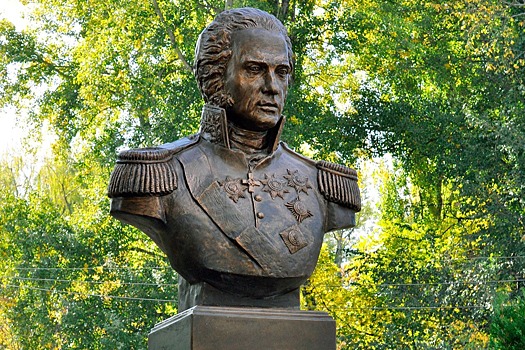В Черкесске открыли памятник генерал-майору Ивану Герману