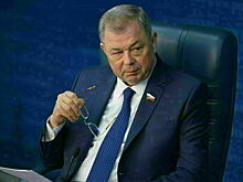 Артамонов проконтролировал ход работ на проспекте Ленина и на Старом озере в Кисловодске