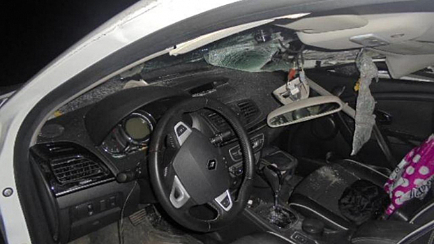 В Воронежской области в ДТП с «КАМАЗом» пострадала 60-летняя пассажирка Renault