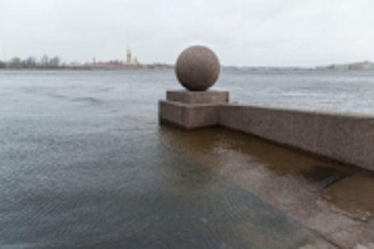 В Санкт-Петербурге прогнозируется наводнение