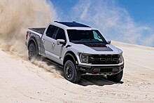 Ford F-150 Raptor R: слабее и дороже, чем Ram 1500 TRX, но с лучшей проходимостью