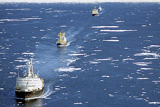 В СФ предлагают снять ограничения на доставку грузов в Юго-Восточную Азию через Арктику