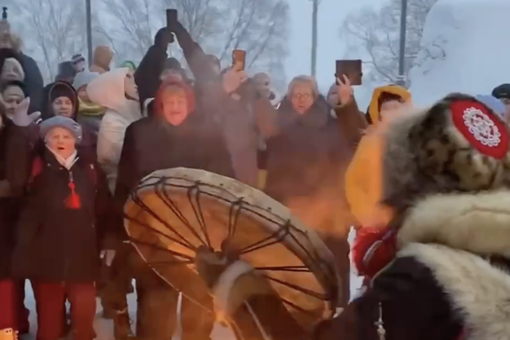 Губернатор Мурманской области Чибис отметил Рождество на шаманском обряде