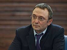 Во Франции суд оставил сенатора Керимова на свободе