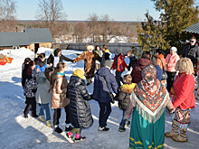 При поддержке председателя нижегородского Заксобрания Евгения Люлина организована экскурсия для переселенцев из Донбасса