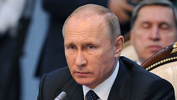 СМИ сообщили об отказе Путина повышать налоги