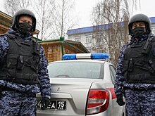 В кустах на улице Калинина задержали кировчанина с двумя пакетиками наркотиков