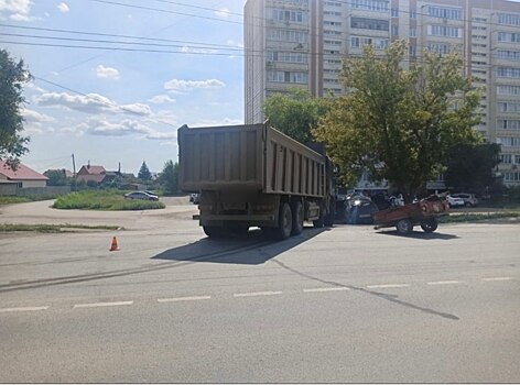 В Оренбурге на улице Беляевской в ДТП пострадал пассажир