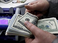 Доллар продолжает падение из-за мягкой позиции ФРС