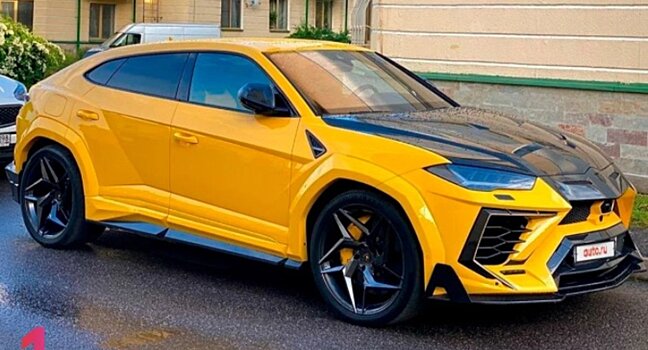 От Volkswagen до Бэтмобиля: яркие автомобили в продаже