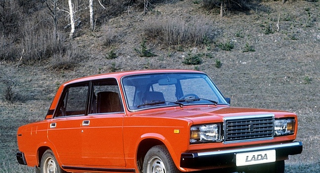 Названы самые распространенные легковушки в России