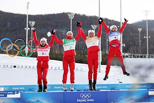 Лыжные гонки на Олимпийских играх — 2022: сборная России выиграла женскую лыжную эстафету – реакция в стране