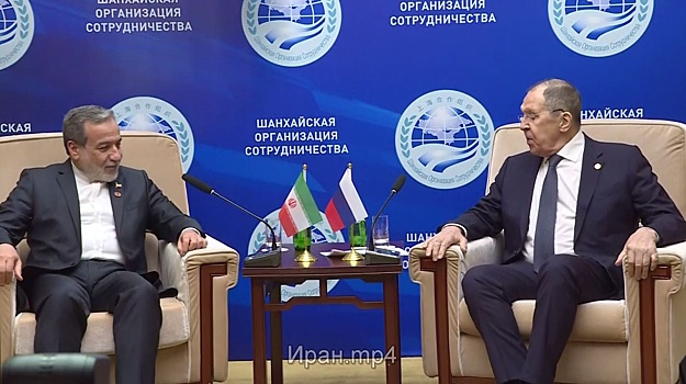 Лавров подчеркнул важность дипломатического урегулирования кризиса вокруг иранской ядерной программы