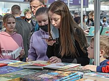 Инфекционист объяснил необходимость носить маски детям